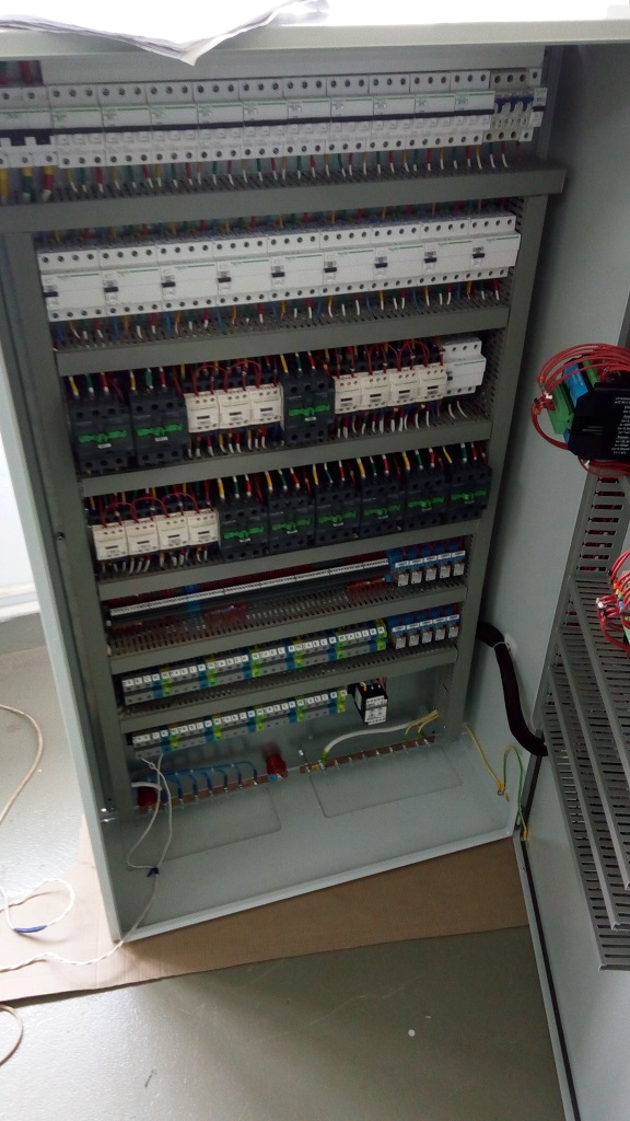 Шкаф управления электрообогревом